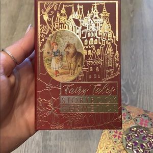 Storybook eyeshadow palette